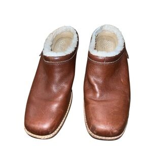 Women’s UGG Brown Leather Mules size 8